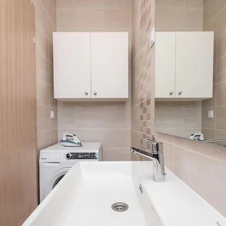 Superior Four Bedroom With Private Pool 2 *