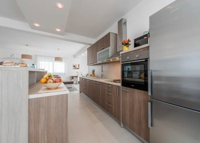 Villa Superior Four Bedroom With Private Pool 2