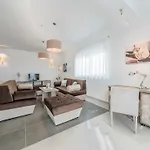 Villa Superior Four Bedroom With Private Pool 2