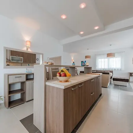 Villa Superior Four Bedroom With Private Pool 2