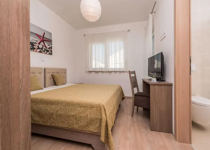 빌라 Superior Four Bedroom With Private Pool 2 *