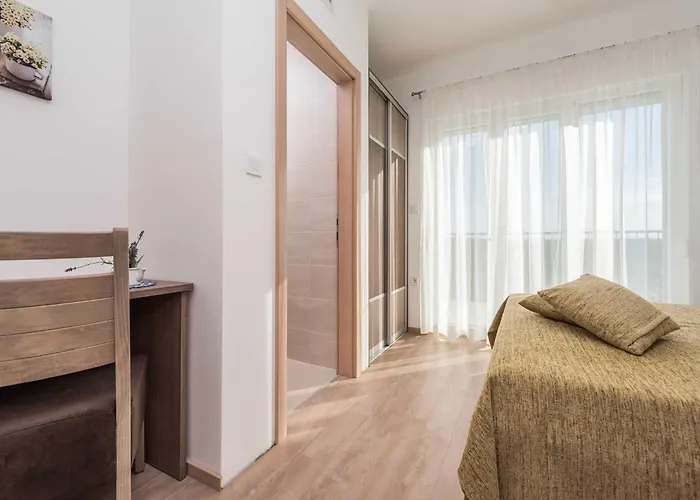Superior Four Bedroom With Private Pool 2 *