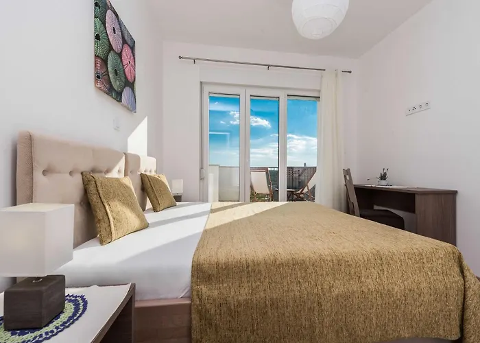 Superior Four Bedroom With Private Pool 2 빌라 *