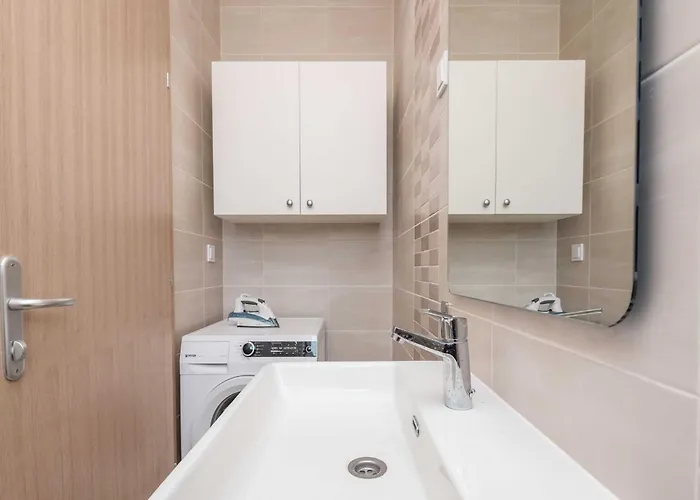 Superior Four Bedroom With Private Pool 2 *