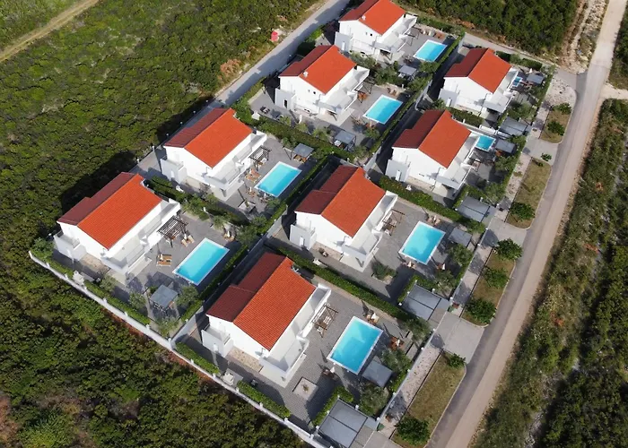 빌라 Superior Four Bedroom With Private Pool 2